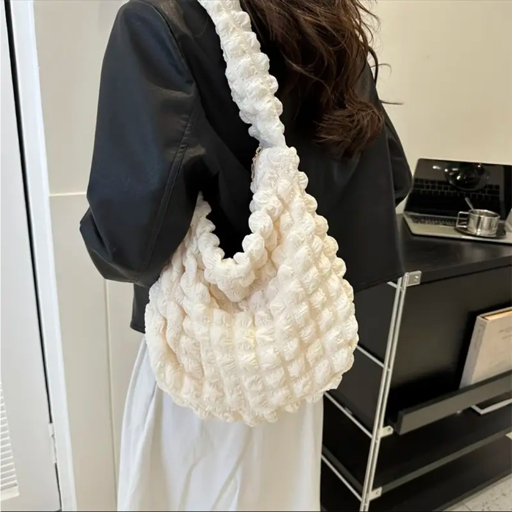 Fashion Bubble Pleated Shoulderβ Bag